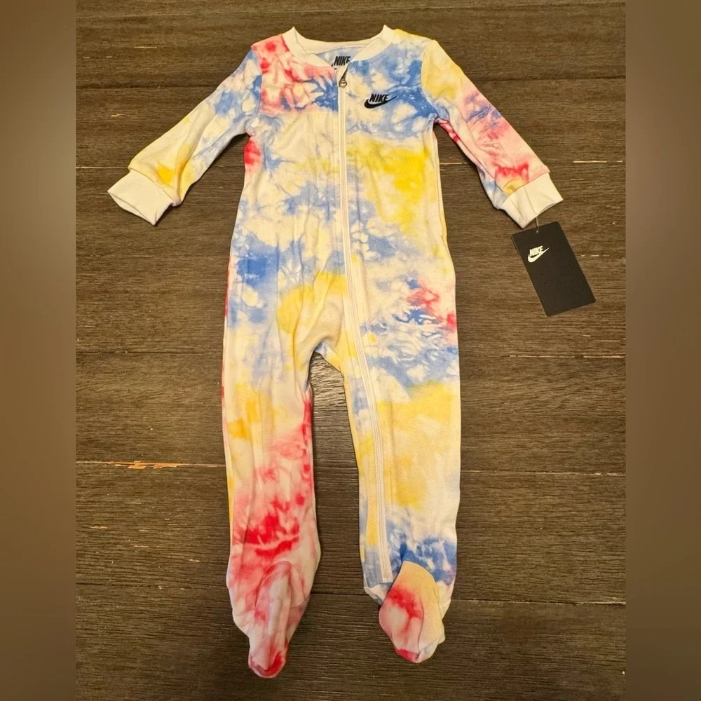 Nike baby's boys tie-dye footed coverall.